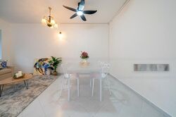 Sennett Estate (D13), Terrace #472525931